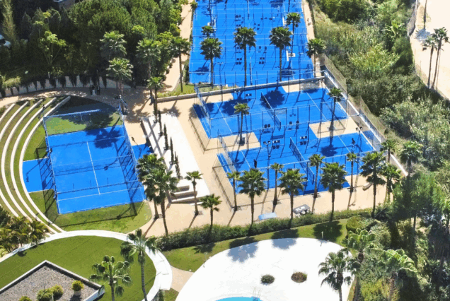 Stage de padel sur mesure à Malaga 🇪🇸 - Resort 5* Dates flexibles